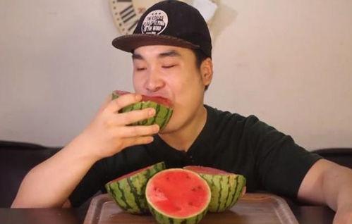 韩国人吃石头瓜视频,揭秘“石头瓜”的独特食用文化  第2张