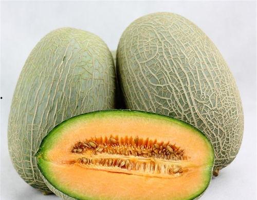 宝宝吃哈密瓜照片大全视频,甜蜜瞬间，温馨记录  第2张