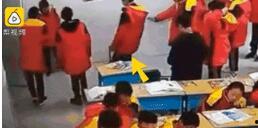 和日本同学对视频吃瓜,揭秘娱乐圈幕后故事