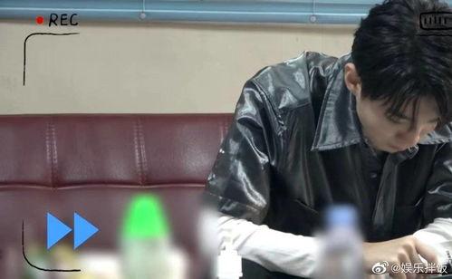 土豪视角 吃瓜视频,揭秘土豪眼中的吃瓜盛宴 第2张 土豪视角 吃瓜视频,揭秘土豪眼中的吃瓜盛宴 第2张