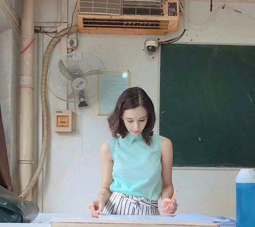 河南妞吃瓜视频,揭秘网络热点的背后故事 第3张 河南妞吃瓜视频,揭秘网络热点的背后故事 第3张