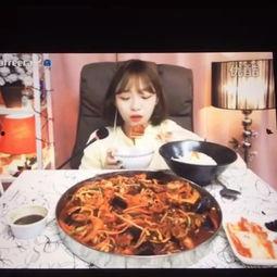 偷瓜吃的小女孩视频播放,网友热议 第2张 偷瓜吃的小女孩视频播放,网友热议 第2张