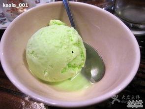 日本人吃哈密瓜冰淇淋视频,哈密瓜冰淇淋引发热议