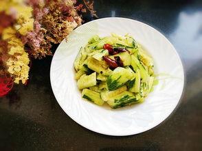 小瓜还可以凉拌吃吗视频,小瓜凉拌新吃法，视频教你轻松制作  第2张