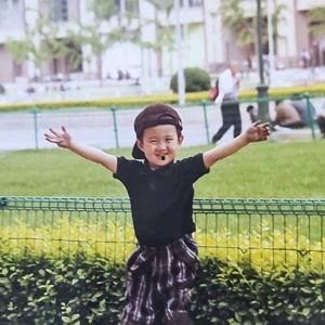 部落人员吃瓜视频,揭秘部落人员吃瓜视频背后的故事  第2张