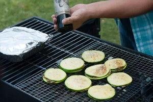 小瓜娃娃吃烧烤视频大全,趣味视频大盘点 第3张 小瓜娃娃吃烧烤视频大全,趣味视频大盘点 第3张