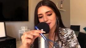 百变阿姨吃瓜最新视频,揭秘娱乐圈幕后故事  第2张