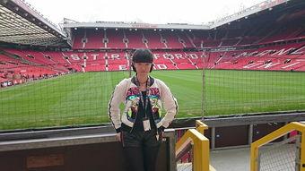 曼联吃瓜的视频,一场吃瓜视频引发的舆论风暴