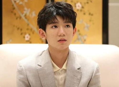 王源吃瓜娱乐视频,揭秘明星幕后趣事  第3张