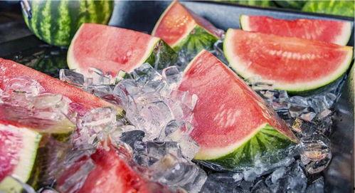 大白天吃瓜视频完整,揭秘娱乐圈幕后真相  第3张