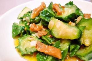 生瓜可以炒木瓜吃吗视频,创意家常菜新尝试 第2张 生瓜可以炒木瓜吃吗视频,创意家常菜新尝试 第2张