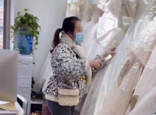 河北婚纱店吃瓜视频曝光,一场意外的“婚礼现场”风波 第3张 河北婚纱店吃瓜视频曝光,一场意外的“婚礼现场”风波 第3张